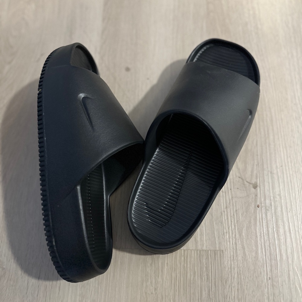 Nike Men's Calm Slides
